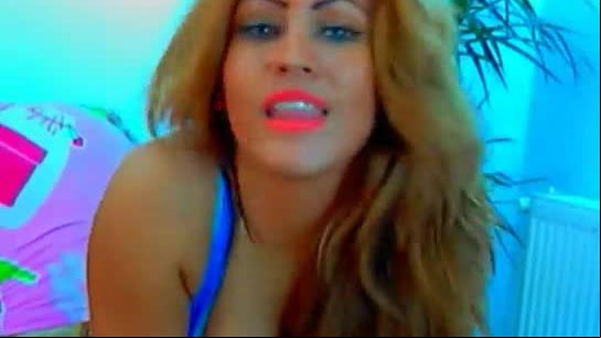 Sexy slut in cool lingerie on cam