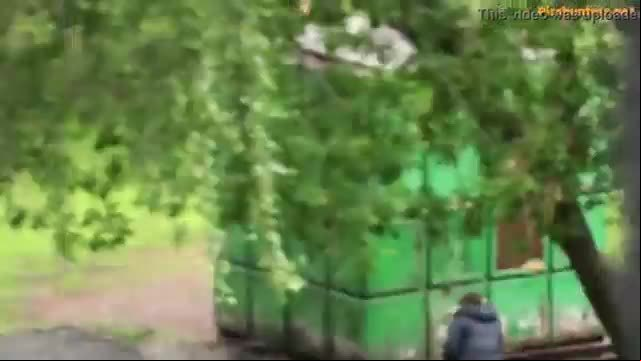 Outdoor Peeing